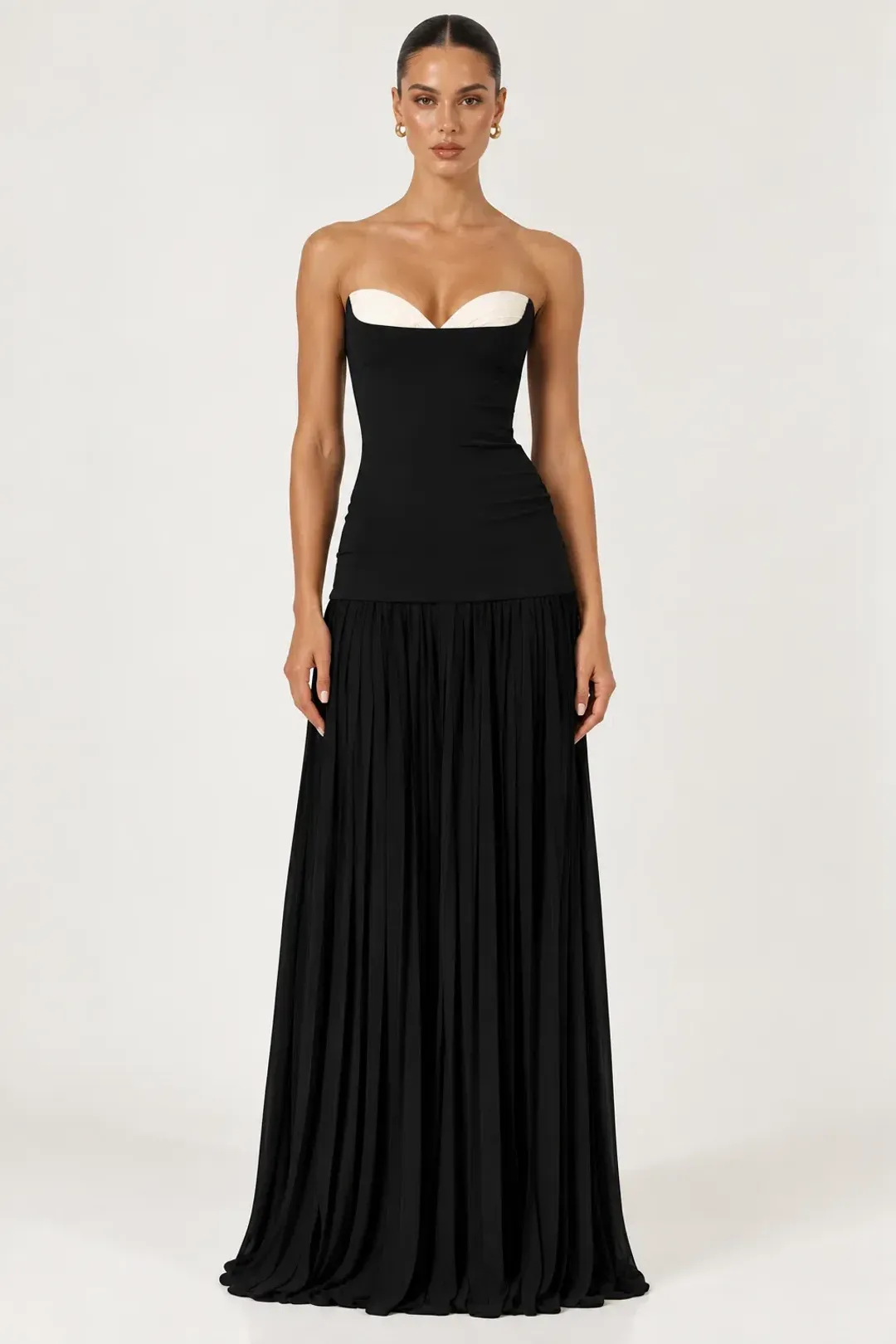 Jefre Sèi Nicolette maxi dress black XS for rent on The Volte - main image