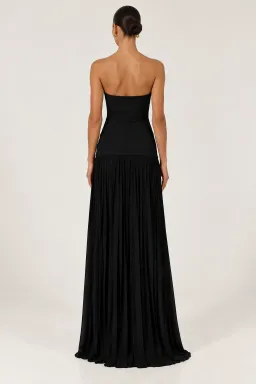 Jefre Sèi Nicolette maxi dress black XS for rent on The Volte - image 4