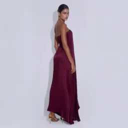 L'idee Black Tie Gown In Wine Size 8 AU for rent on The Volte - image 2