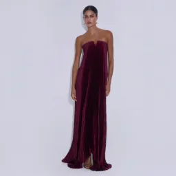 L'idee Black Tie Gown In Wine Size 8 AU for rent on The Volte - image 4