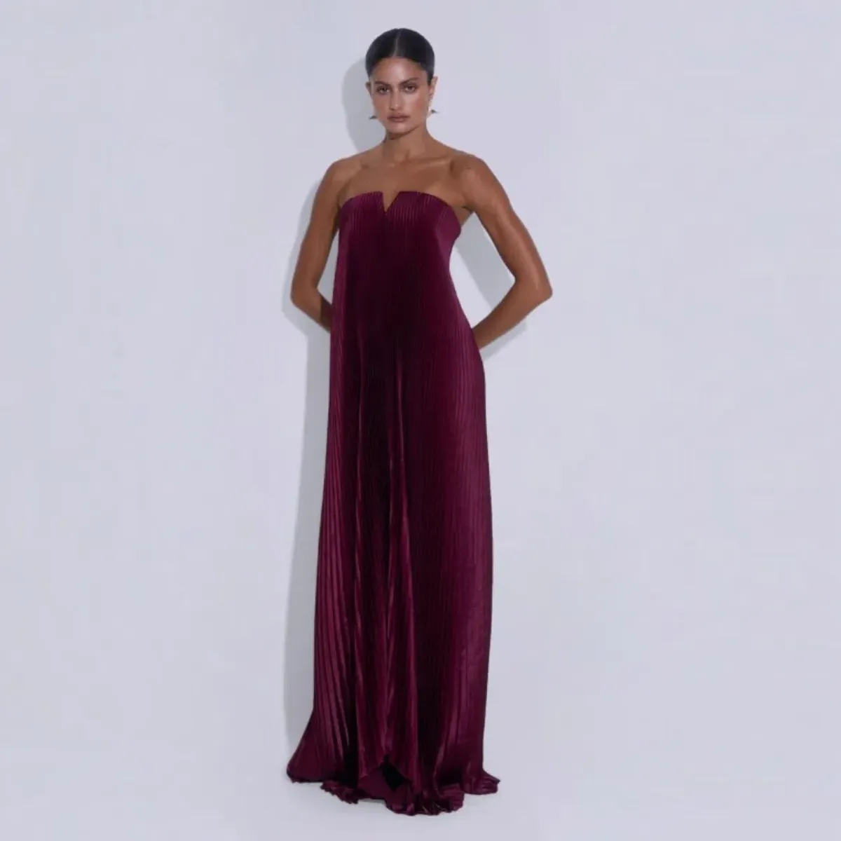 L'idee Black Tie Gown In Wine Size 8 AU for rent on The Volte - main image