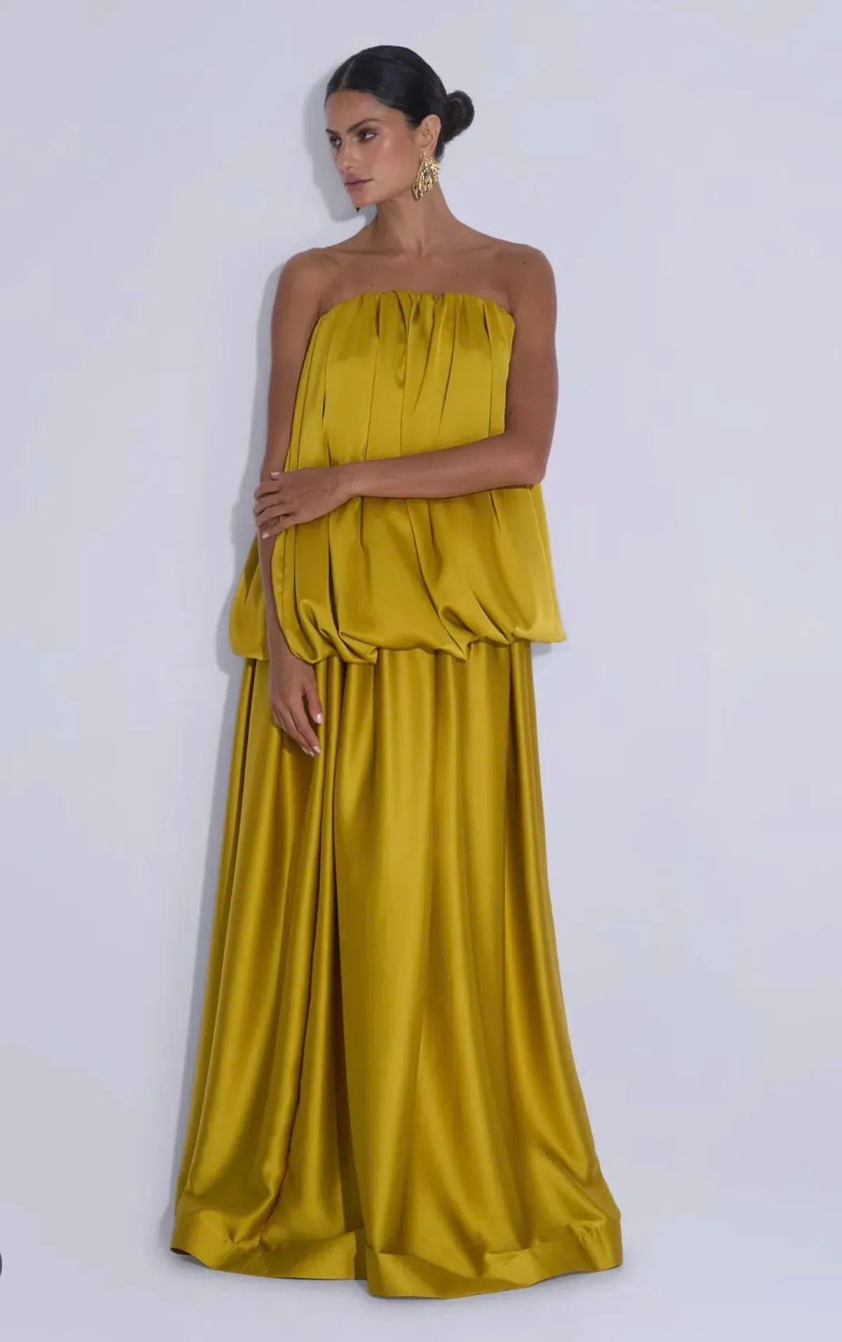 L’idée Reine gown chartreuse size 8 for rent on The Volte - main image