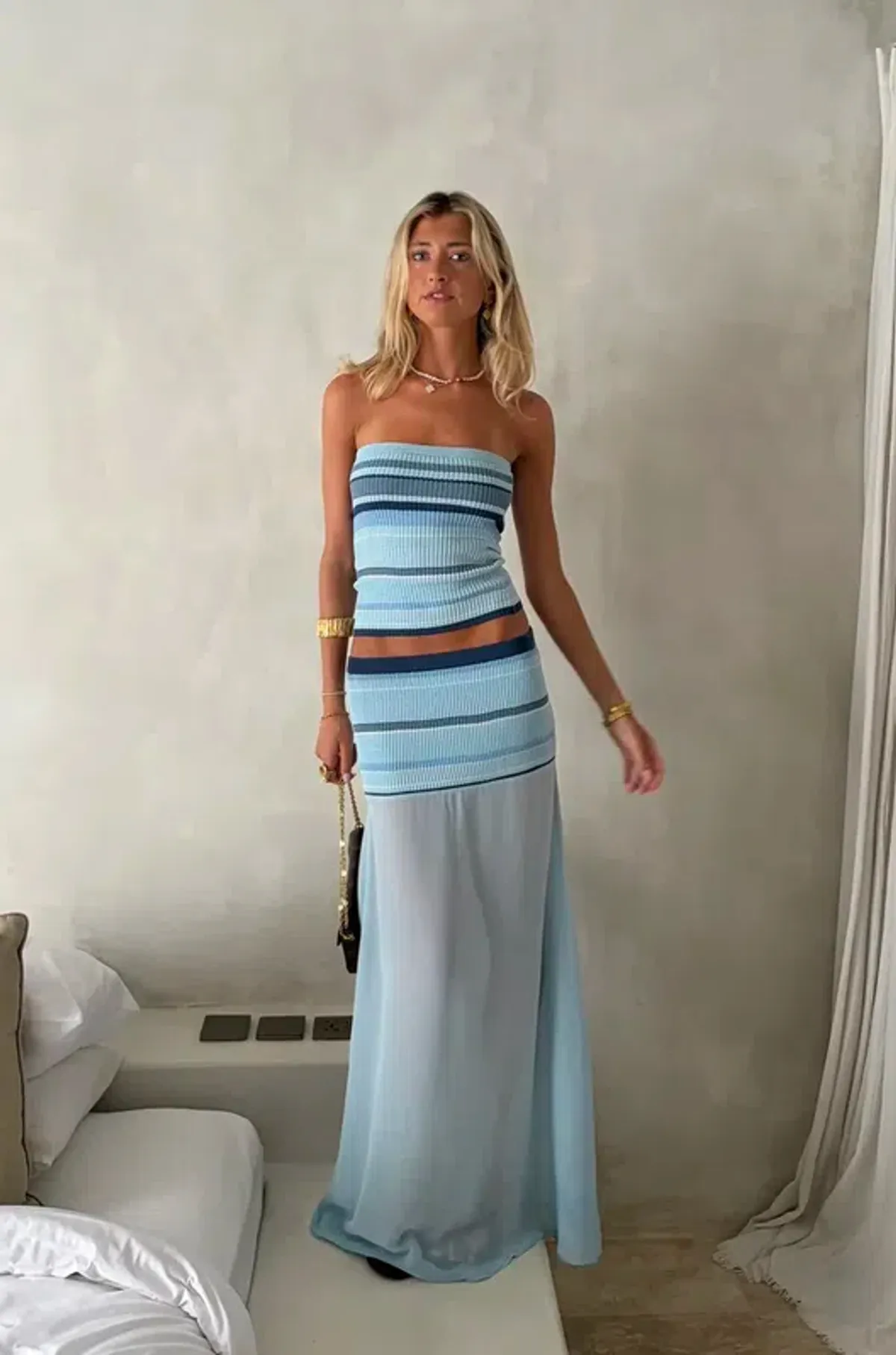 Desero Jacare Sardinia Set Blue 6 for rent on The Volte - main image