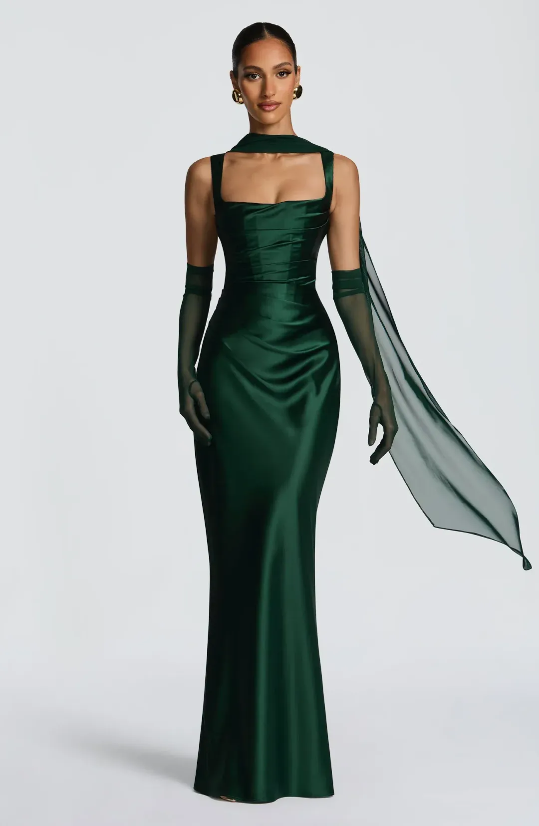 BABY BOO CALANTHE MAXI EMERALD GREEN / SIZE 12 for rent on The Volte - main image