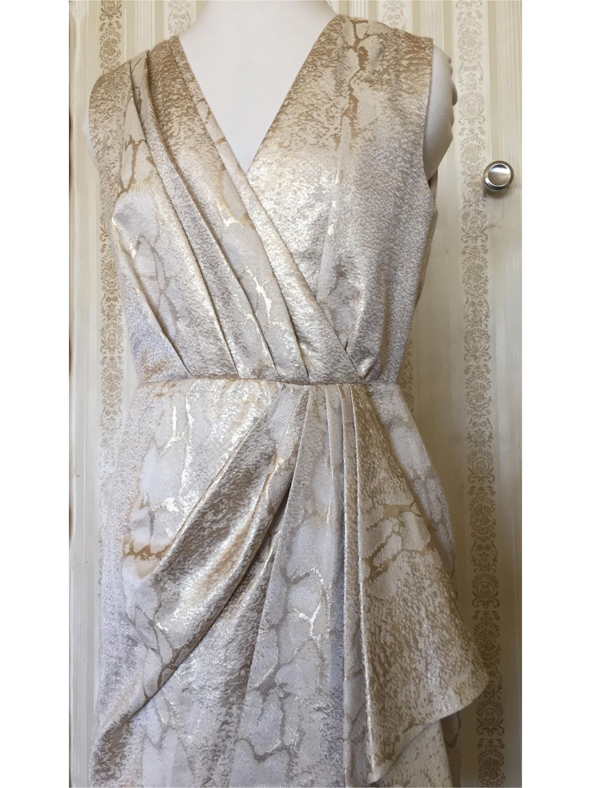 Thurley Reptile Print Pleated Dress Gold Size 12 - Image 3