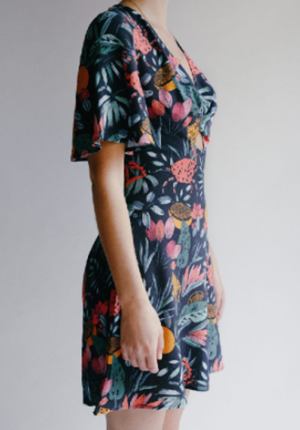 Finders Keepers Sally Mini Dress Tropical Print Size 6 - Image 3
