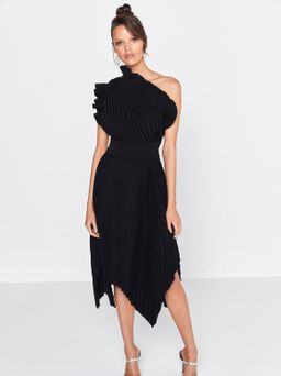 Mossman The Lady Like Dress Black Size 6 for rent on The Volte - image 1