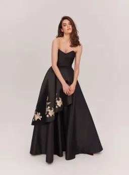 Fame and Partners Nova Gown Black Size 8 for rent on The Volte - image 1