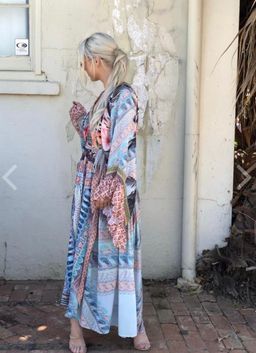 Summer love dress for rent on The Volte - image 2