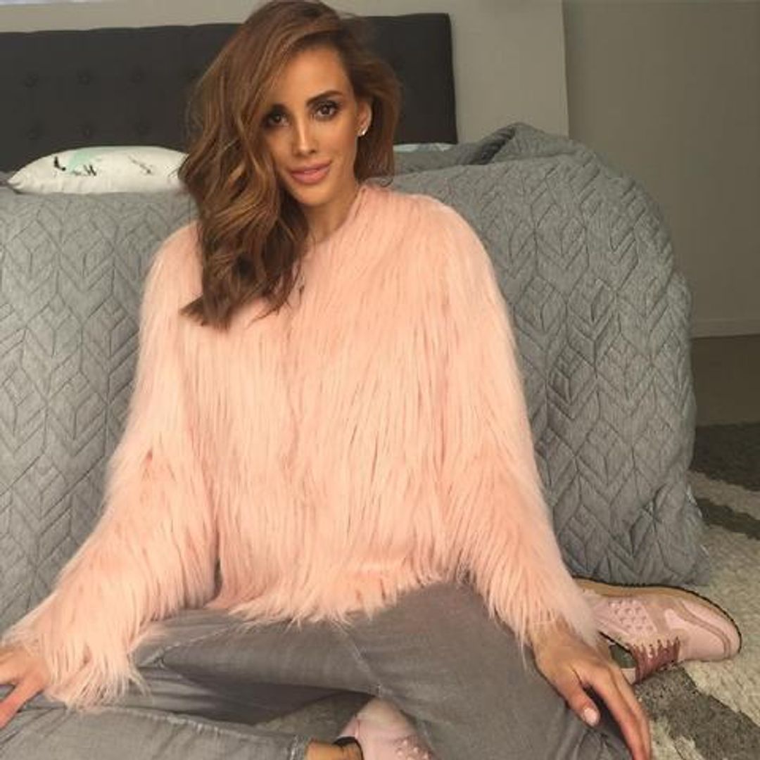 UNREAL FUR UNREAL DREAM JACKET – PINK size medium for rent on The Volte - main image