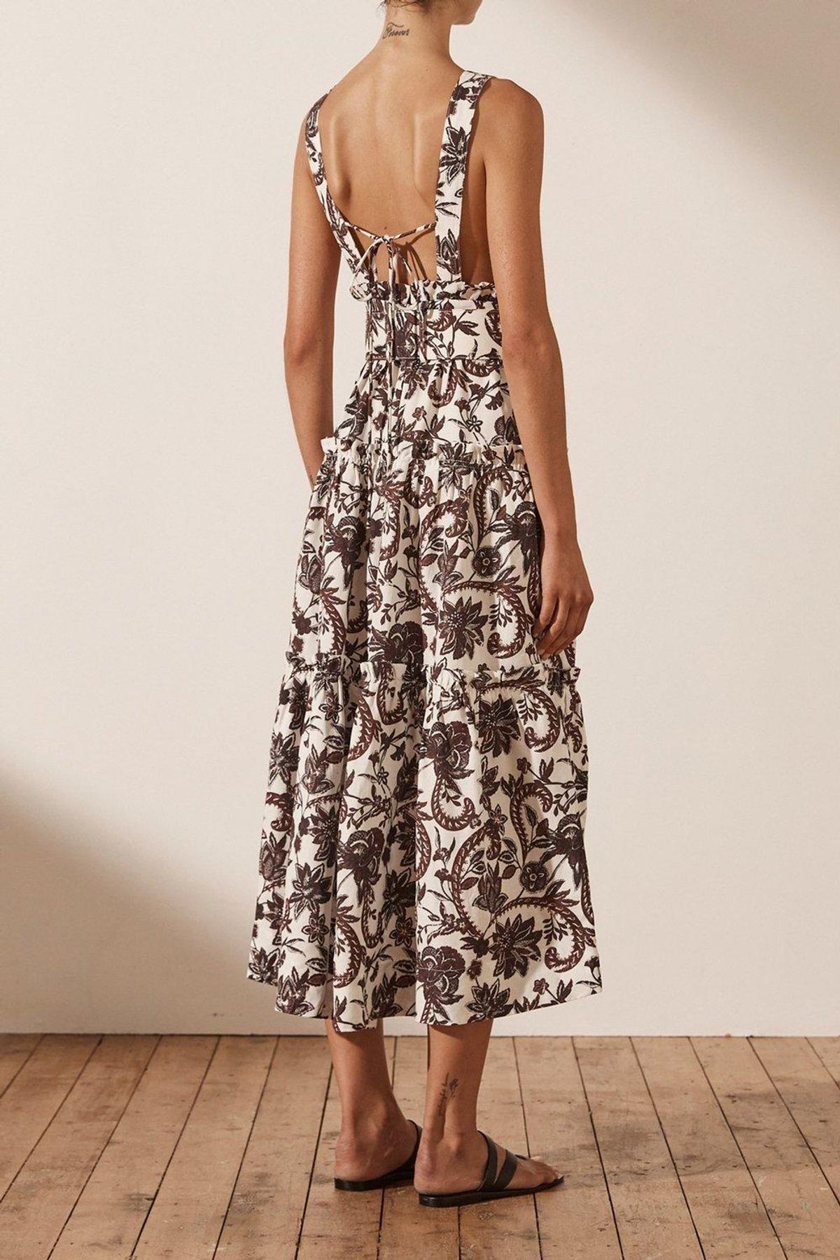 Shona Joy Dahlia Linen Tiered Midi Dress Floral - Image 3