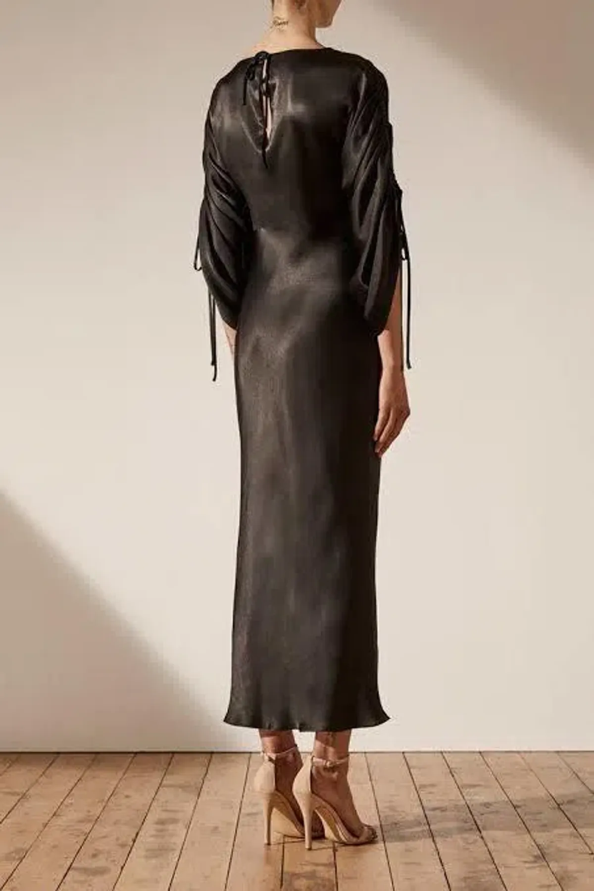 Shona Joy Wright Ruched Sleeve Midi Black Dress Size 8 - Image 3