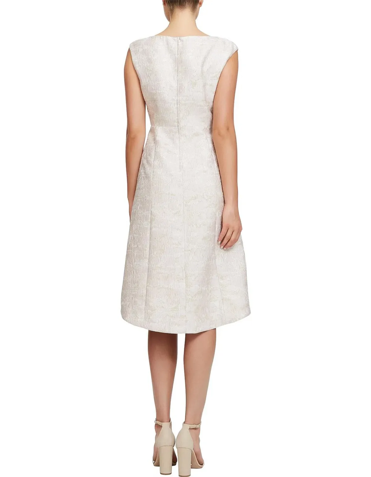 Perri Cutten Everleigh Jacket & Matias Dress Set Pink - Image 4