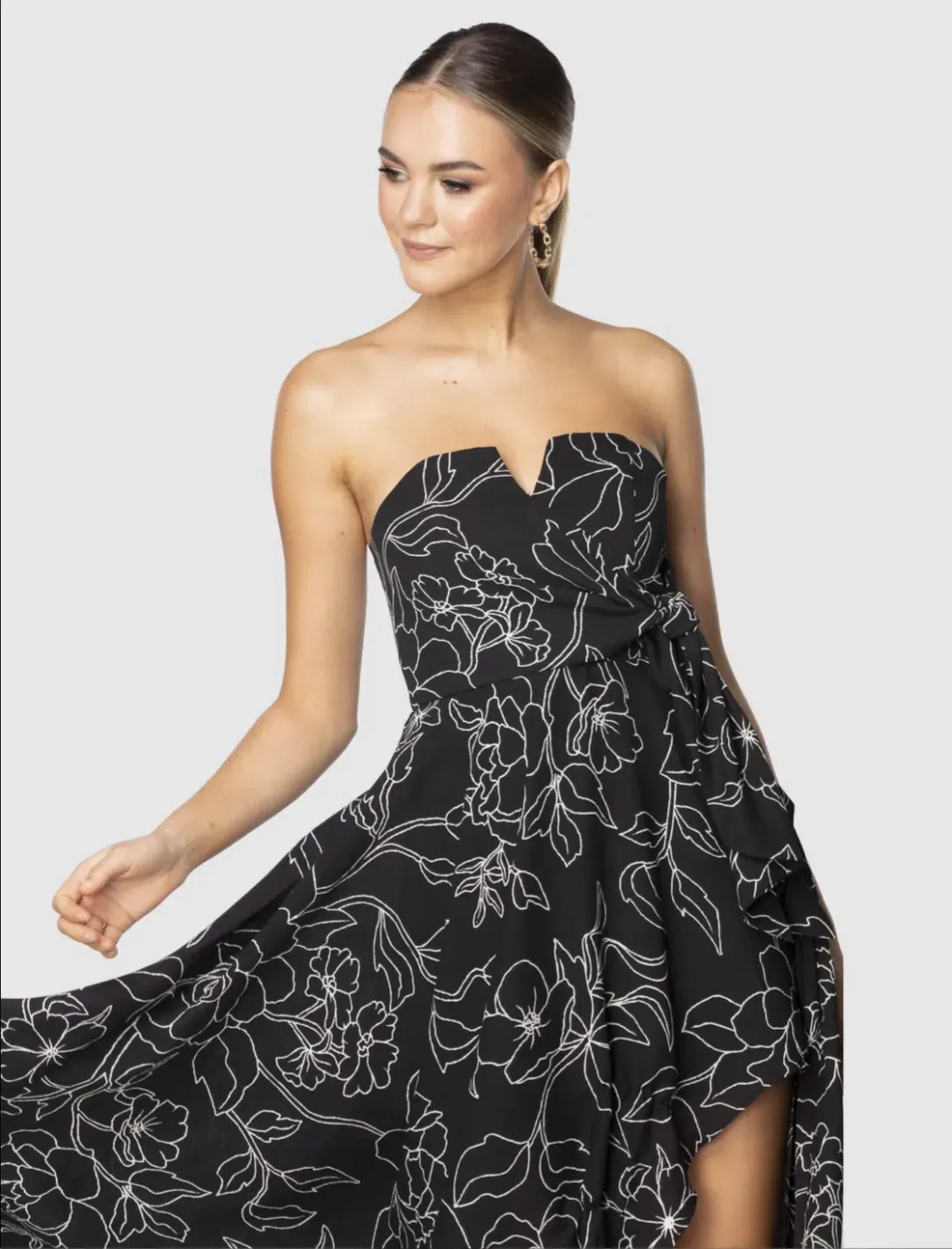Pilgrim Black Carly dress Size 8 for rent on The Volte - main image