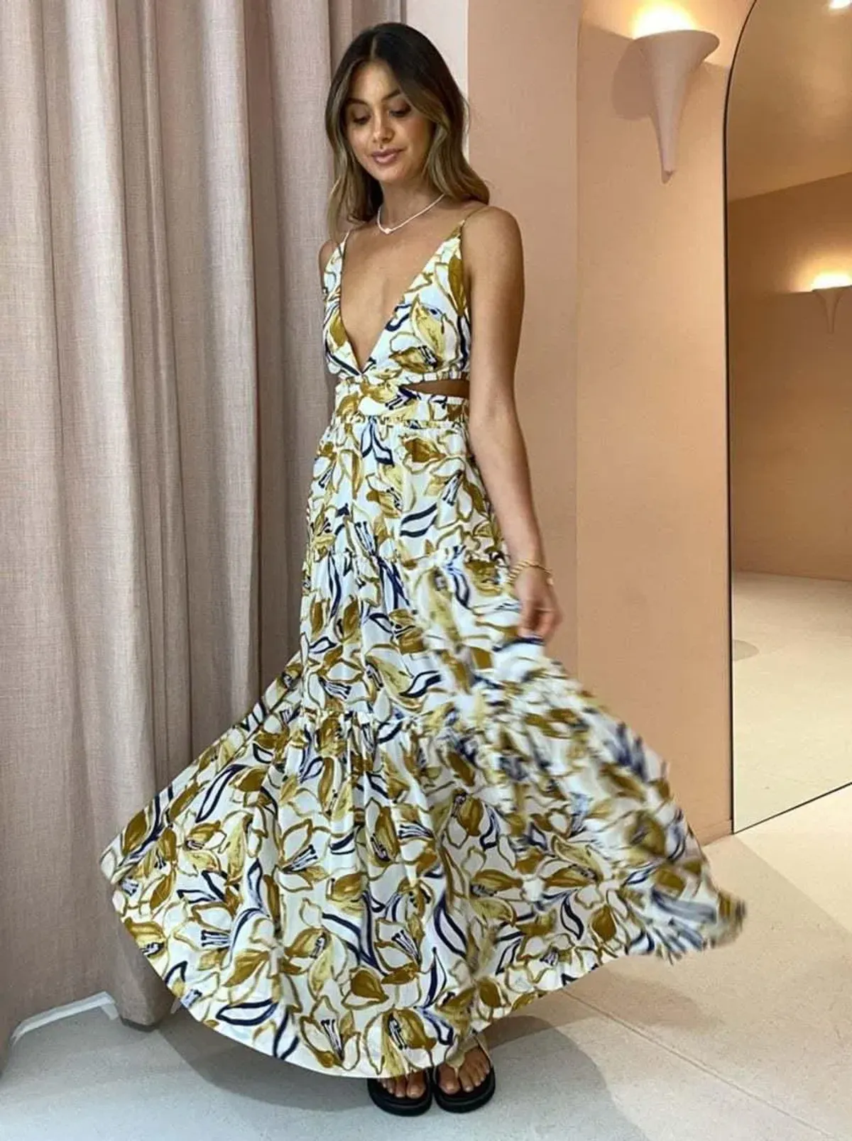 BEC & BRIDGE EUGENIE MAXI DRESS IN PRINT - SIZE 8 - Image 3