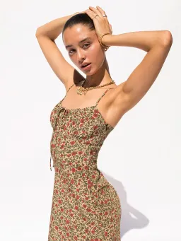 Realisation Par Alba Dress Dahlia Size 8 for rent on The Volte - image 2