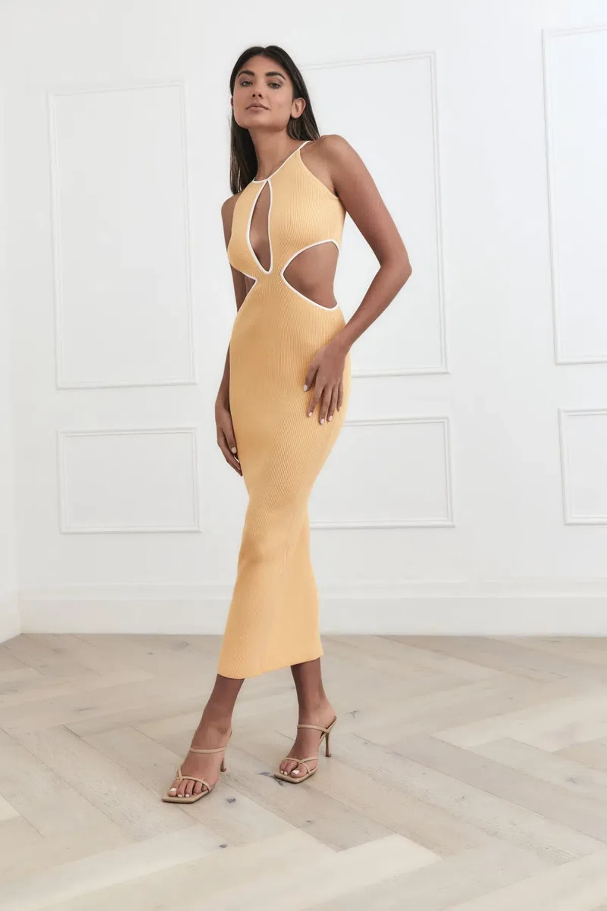 San Sloane Adrian Rib Midi Dress Yellow Size 8 - Image 2