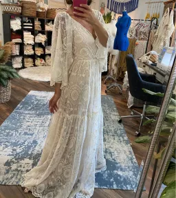 We Are Reclamation Be Love Gown White Size 18 for rent on The Volte - image 27