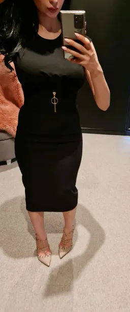 Sheike Midi Dress Black Size 6 for rent on The Volte - image 2