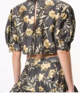 Sir the Label Carmen Top and Shorts Set Print Size 8 for rent on The Volte - image 2