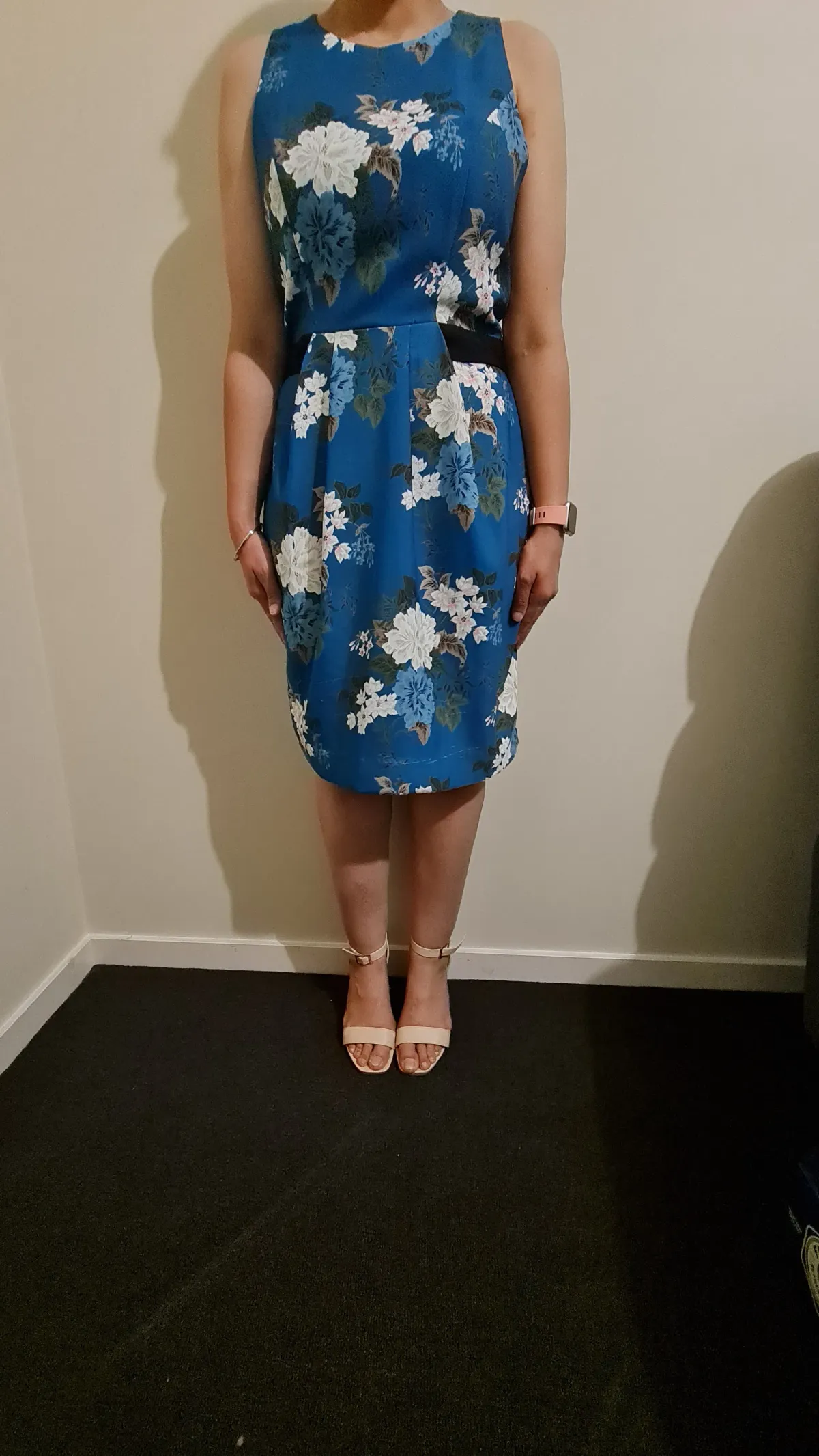 Review Blue Floral Dress Print Size 12 for rent on The Volte - main image