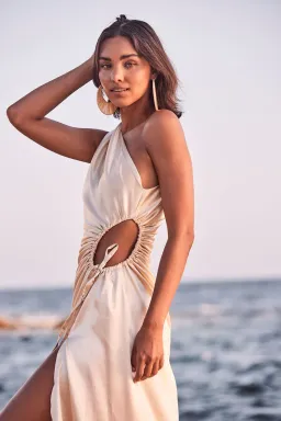 Sonya Moda Nour Ocean Pearl Maxi Dress White Size 6 for rent on The Volte - image 3