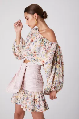 Atoir You Remind Me Crop & Unknown For Me Skirt Set Print Size 6 for rent on The Volte - image 3
