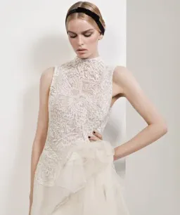 Carla Zampatti Pearl Lace La Belle Époque Gown White Size 6 for rent on The Volte - image 2
