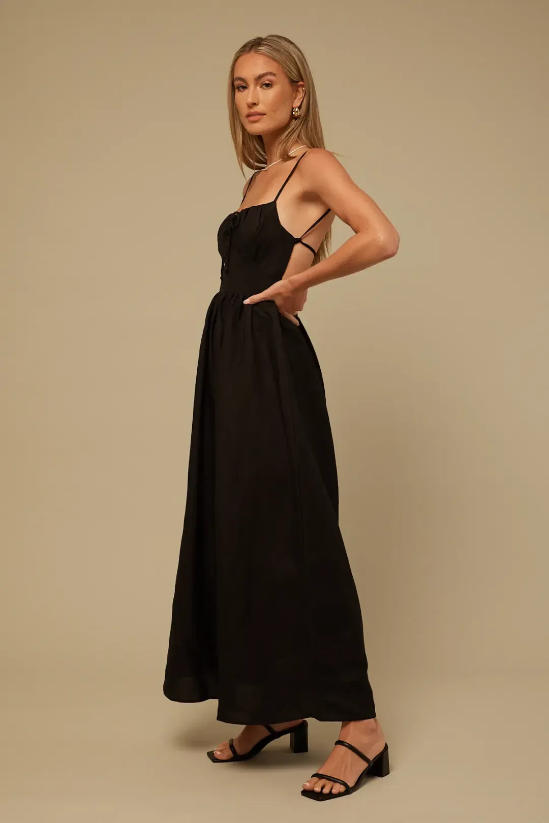 Perfect Stranger Endless Love Maxi Dress Black Size 4 for rent on The Volte - main image