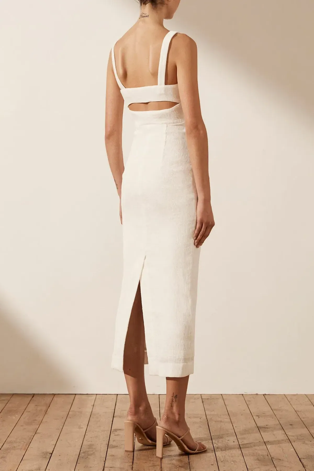 Shona Joy Simone Cross Over Midi Dress White Size 6 - Image 2