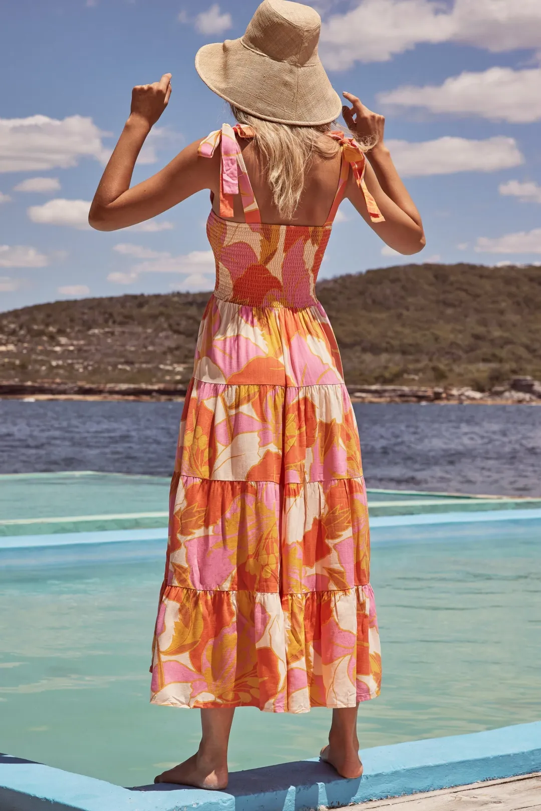 Mister Zimi Savannah Tie Dress Tahiti Print Size 10 for rent on The Volte - main image