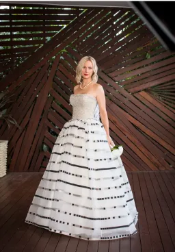 Darb Couture Wedding Dress White Size 8 for rent on The Volte - image 2