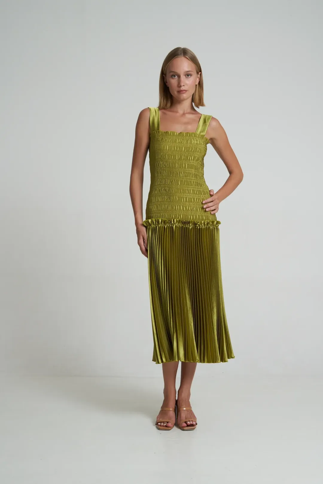 L’Idee Jolie Gown Olive Size 10 for rent on The Volte - main image