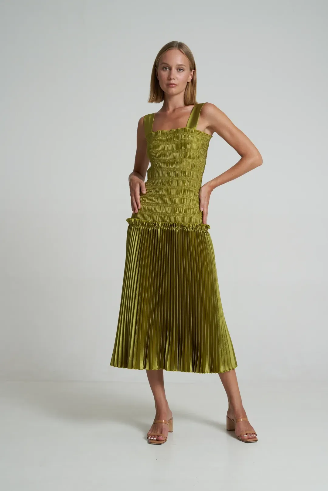L’Idee Jolie Gown Olive Size 10 for rent on The Volte - main image