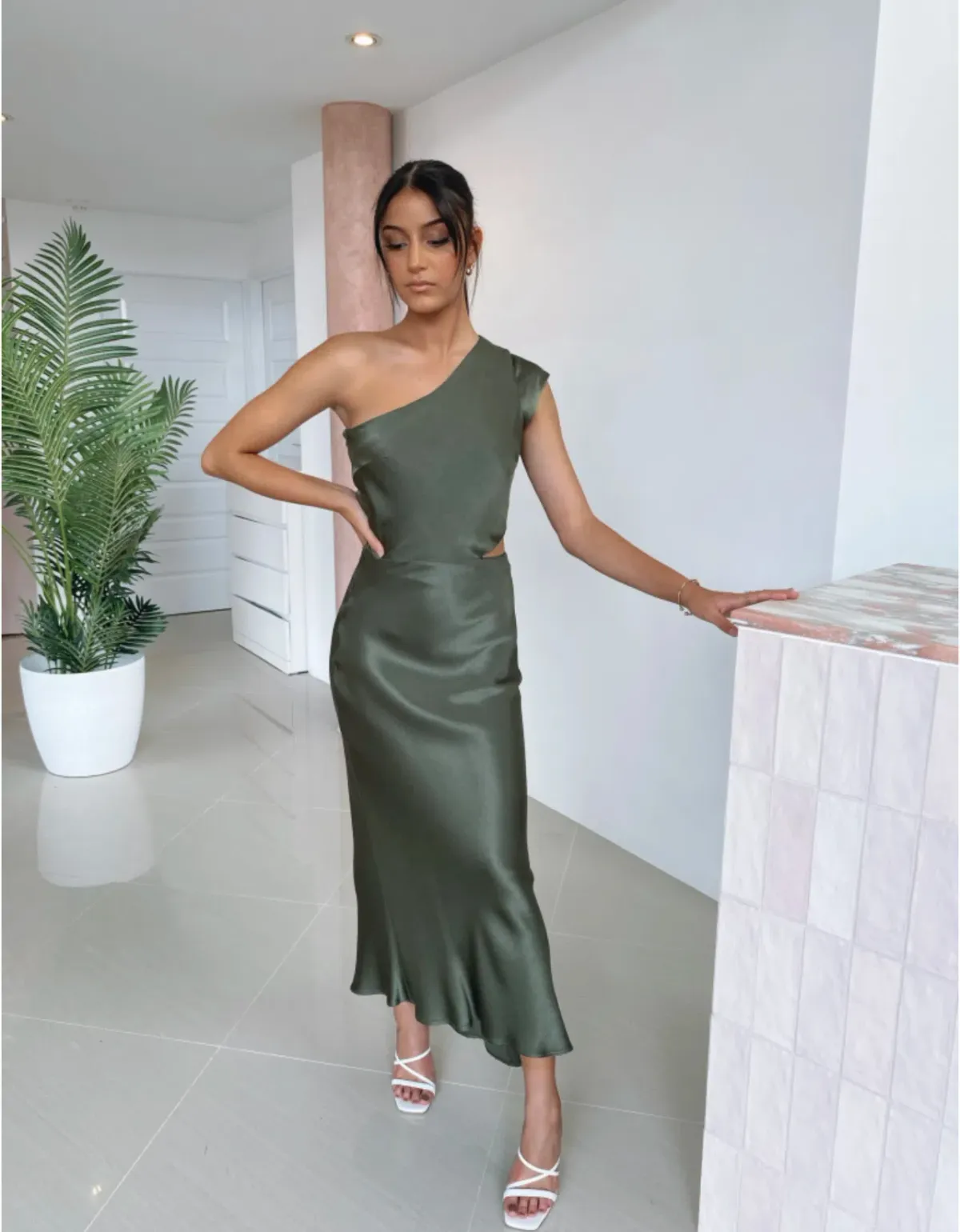 Bec & Bridge Delphine Asymmetric Midi Dress Green Size 6 - Image 3