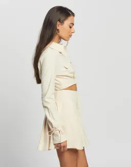 Sovere Revere Crop Shirt and Skirt Set Parchment Size 10 for rent on The Volte - image 5