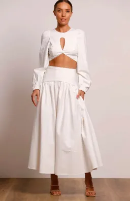 Pasduchas Meadows Crop Top and Maxi Skirt Set White Size 8 for rent on The Volte - image 1