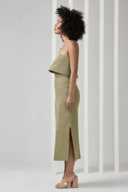 C/MEO Collective Love Like This Dress Green Size 8 for rent on The Volte - image 2