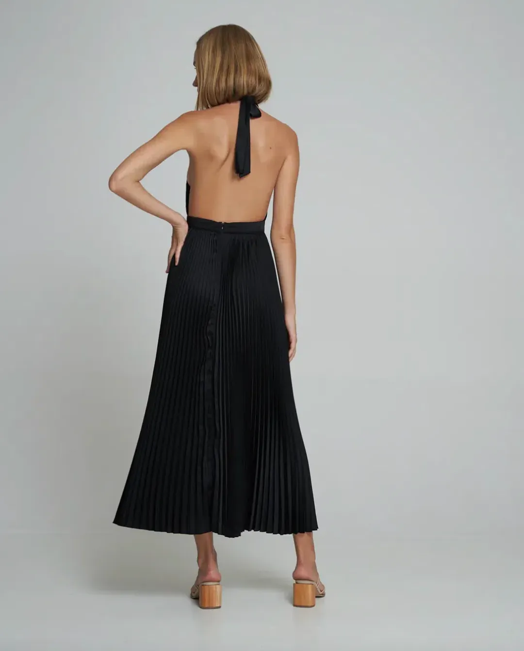 L'Idee Renaissance Gown Black Size 8 for rent on The Volte - main image