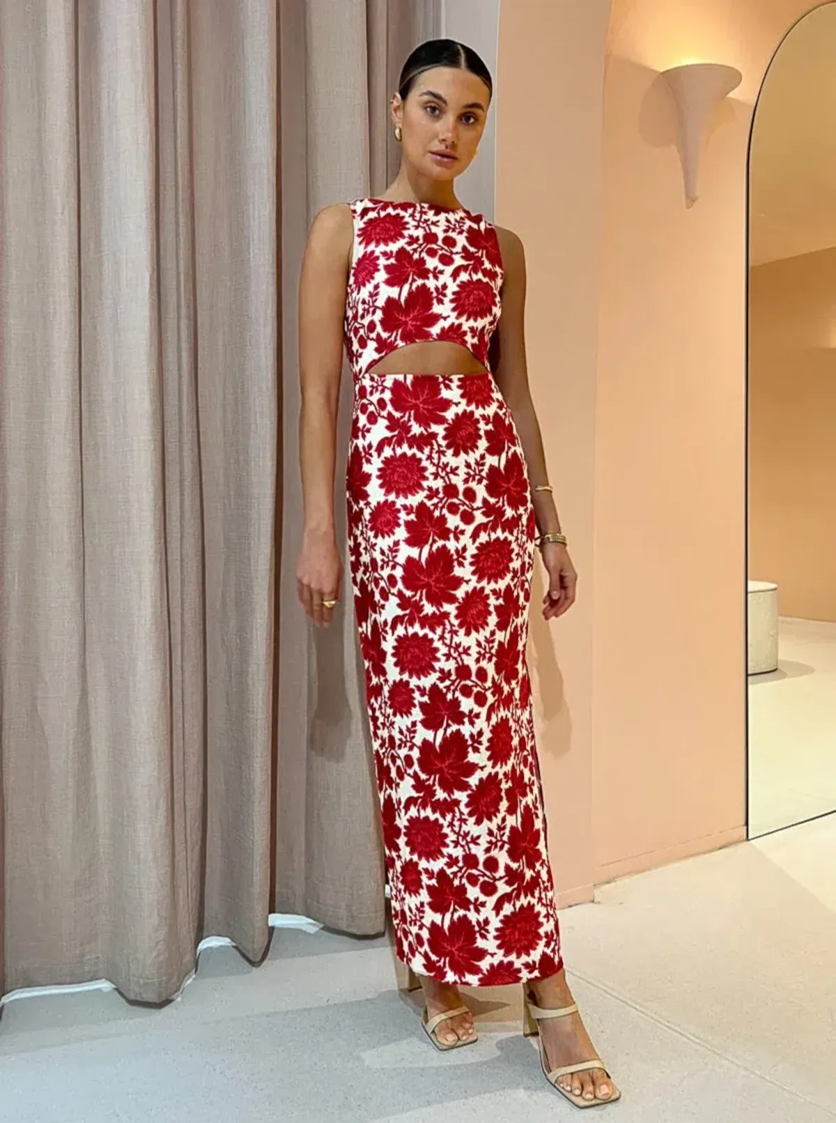 Sir the Label Cinta Cut Out Midi Dress in Valentina Floral Print Size 8 - Image 4