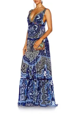 Camilla Under V-neck Gathered Tiered Maxi Dress The Medina Moon Size 14 for rent on The Volte - image 4
