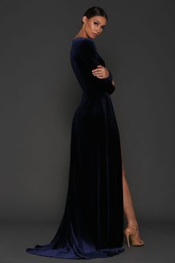 Elle Zeitoune Fontaine Velvet Dress Navy Size 8 for rent on The Volte - image 3
