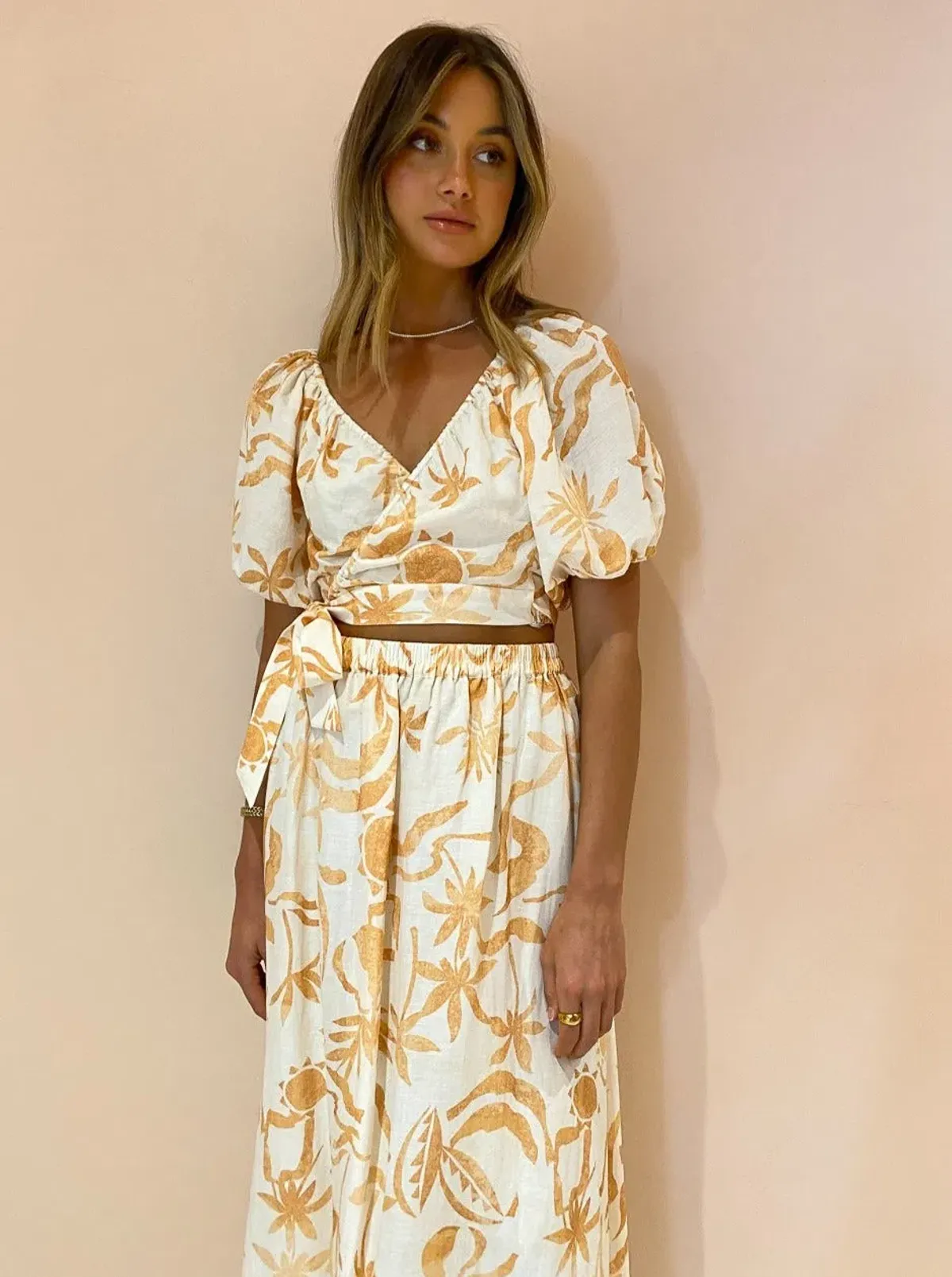 Steele Jules Skirt and Murphy Top in Sand Palmette Print Size M/AU 10 - Image 5