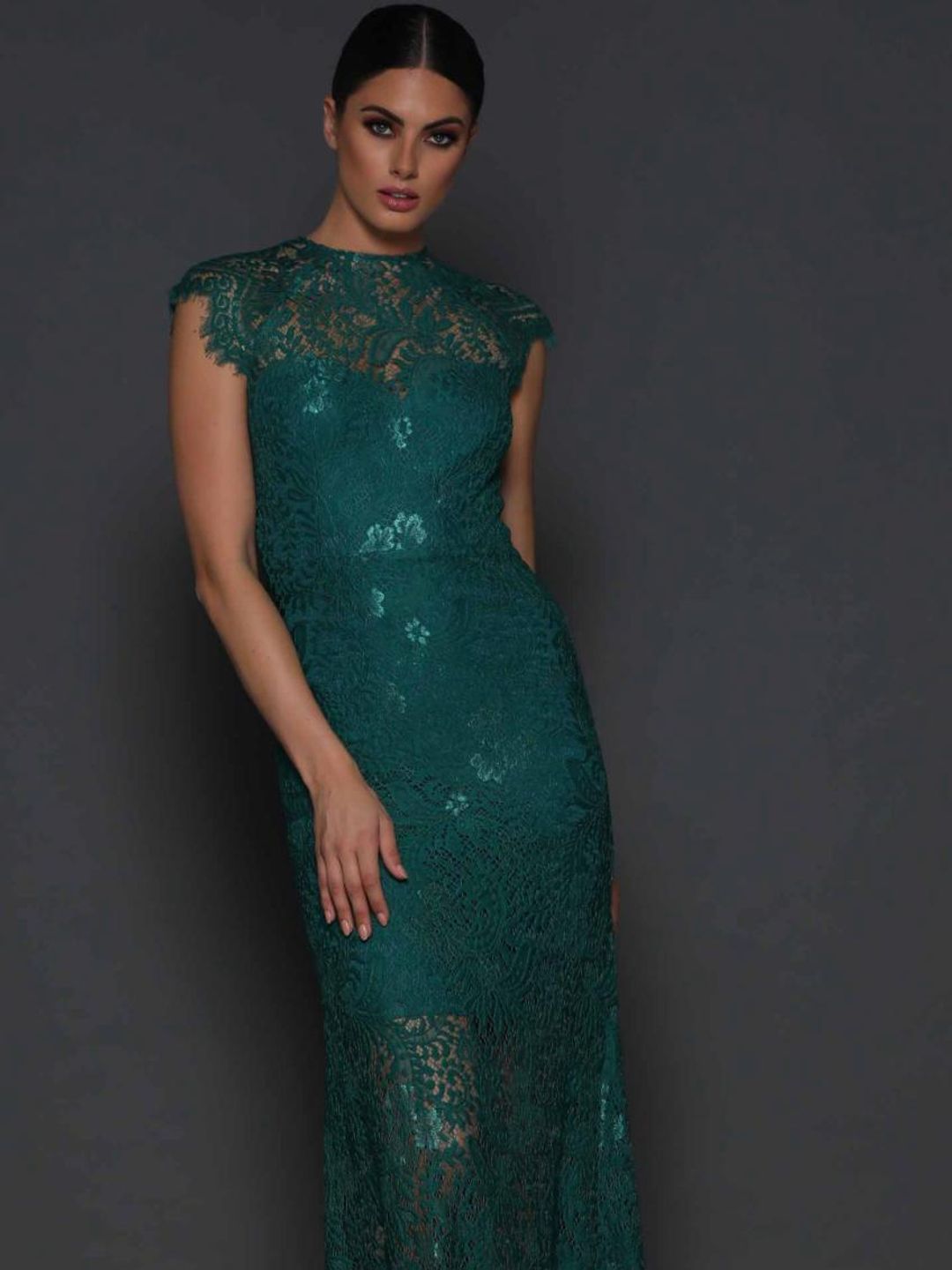 Elle Zeitoune Demi Emerald Sz 14 for rent on The Volte - main image