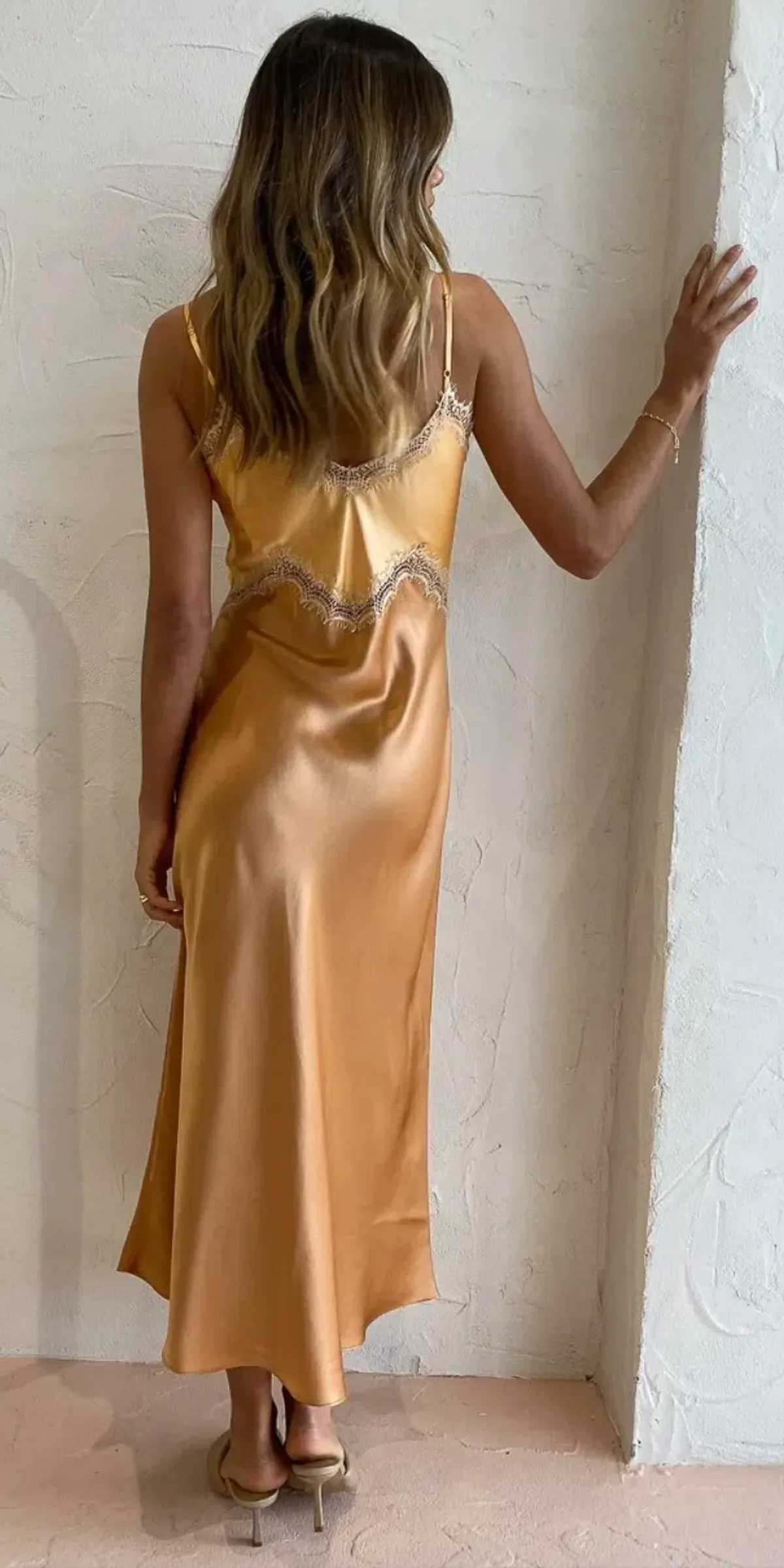 Ginia Hope MIdi Dress Nectarine/Sandstone Size 8 / XS - Image 6
