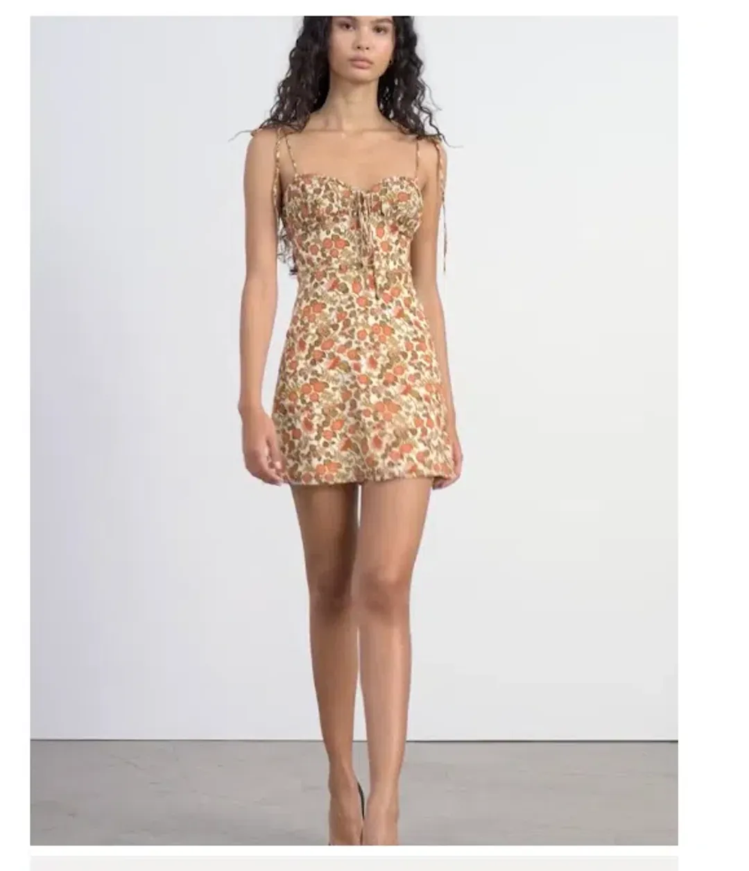 Realisation Par The Devon Dress in 70's Floral Print Size 10 / M for rent on The Volte - main image