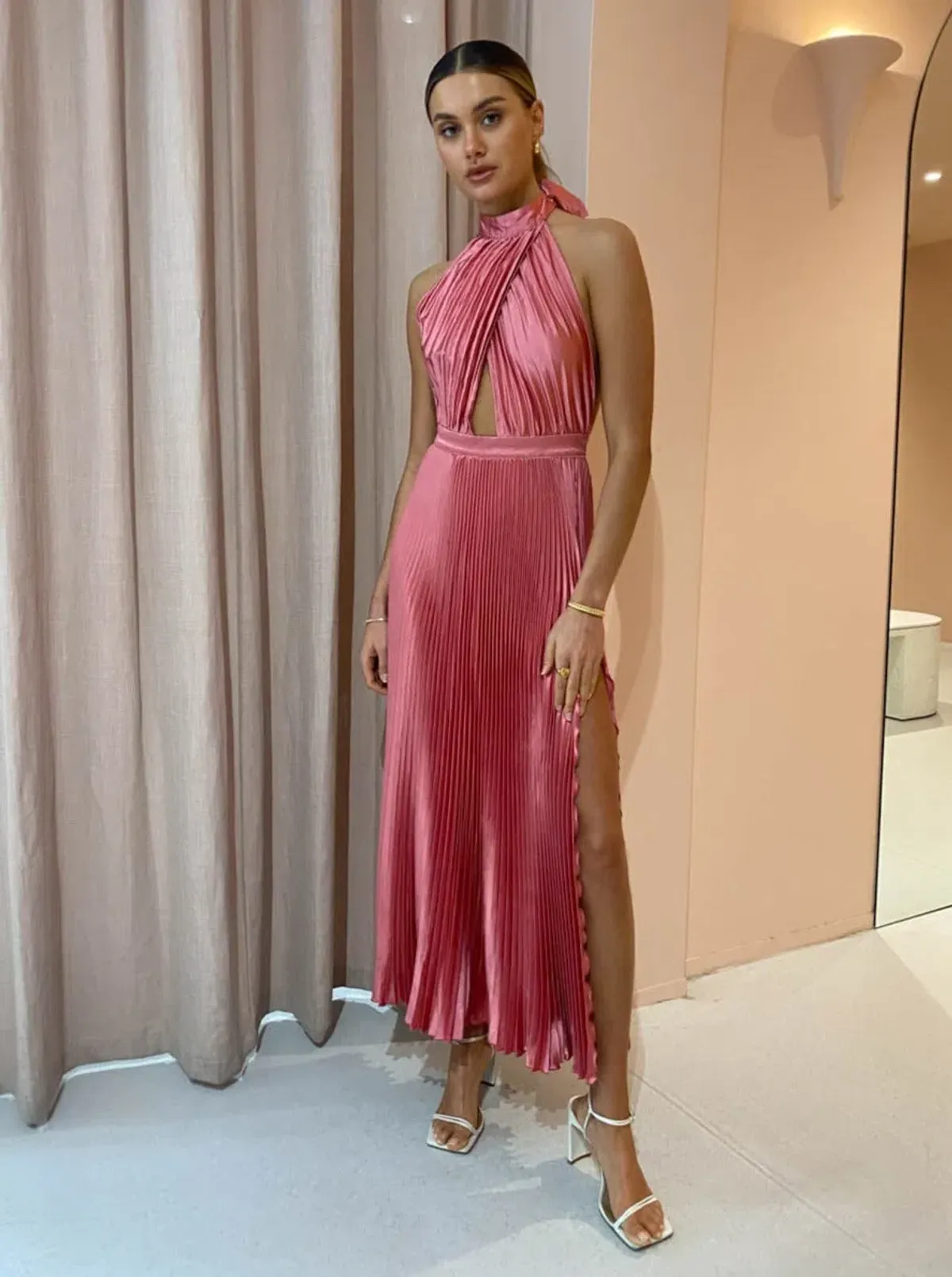 L'idee Renaissance Split Gown Pink Size AU 8 - Image 1