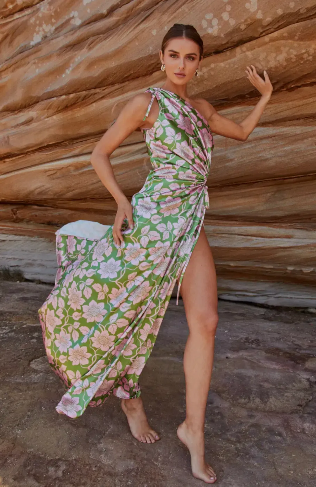 Sonya Moda Nour Forever Maxi Dress Floral Size 12 for rent on The Volte - main image