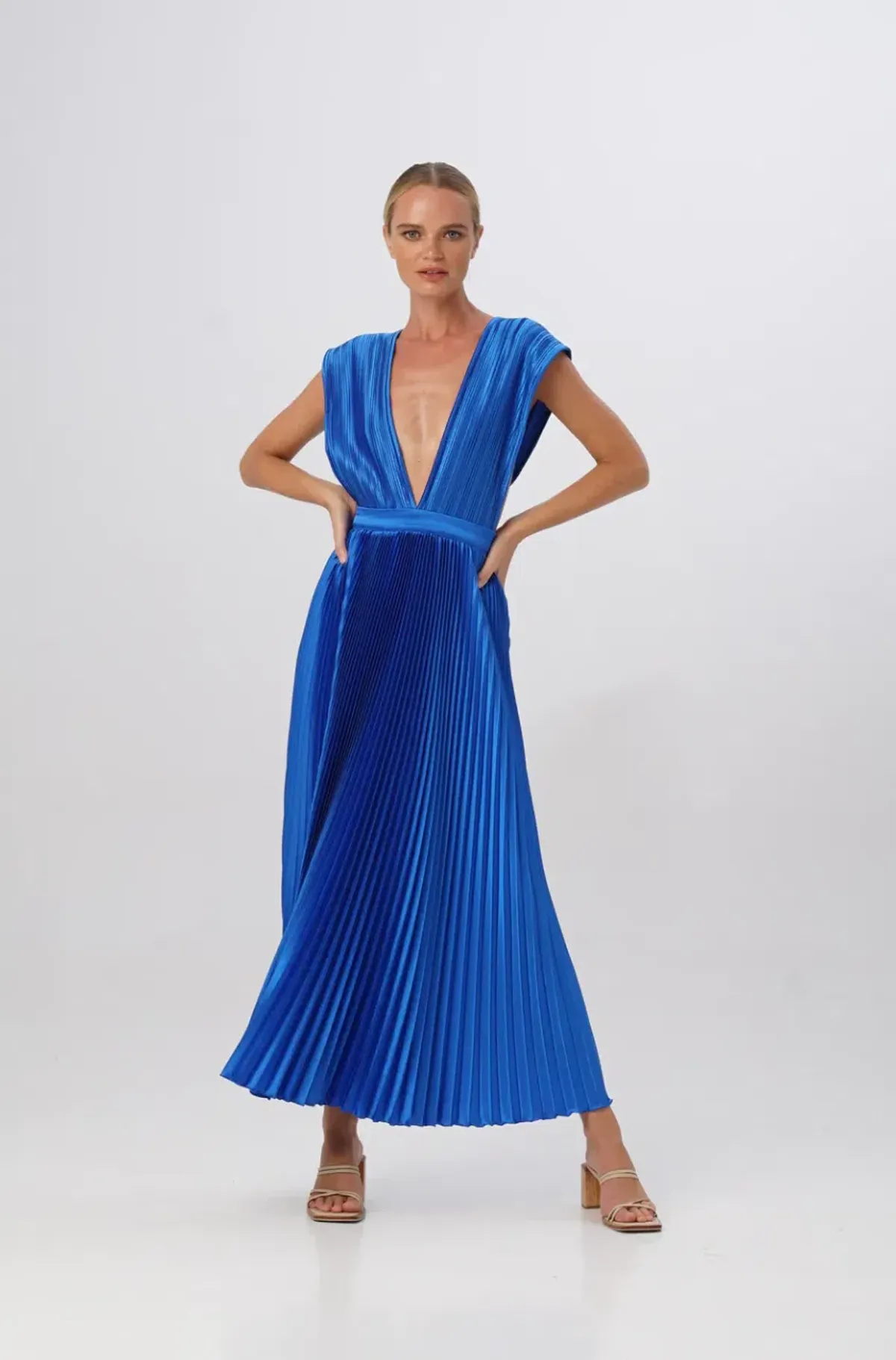 L'idee Gala Gown Blue Size 10 / M - Image 4