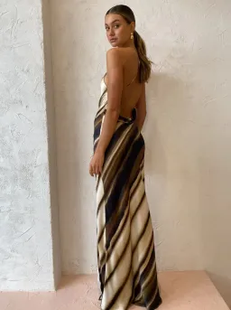 Bec & Bridge Watercolour Gown Print Size 10 for rent on The Volte - image 2